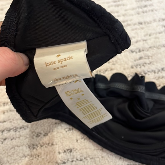 Kate spade black bikini - scalloped look - Picture 5 of 5